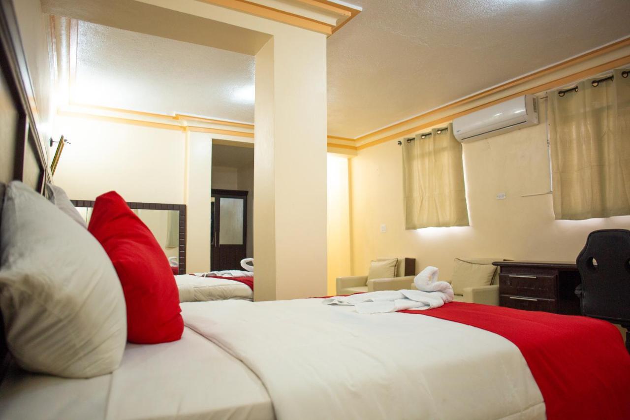 La Pepiniere Hotel Pétionville Eksteriør bilde