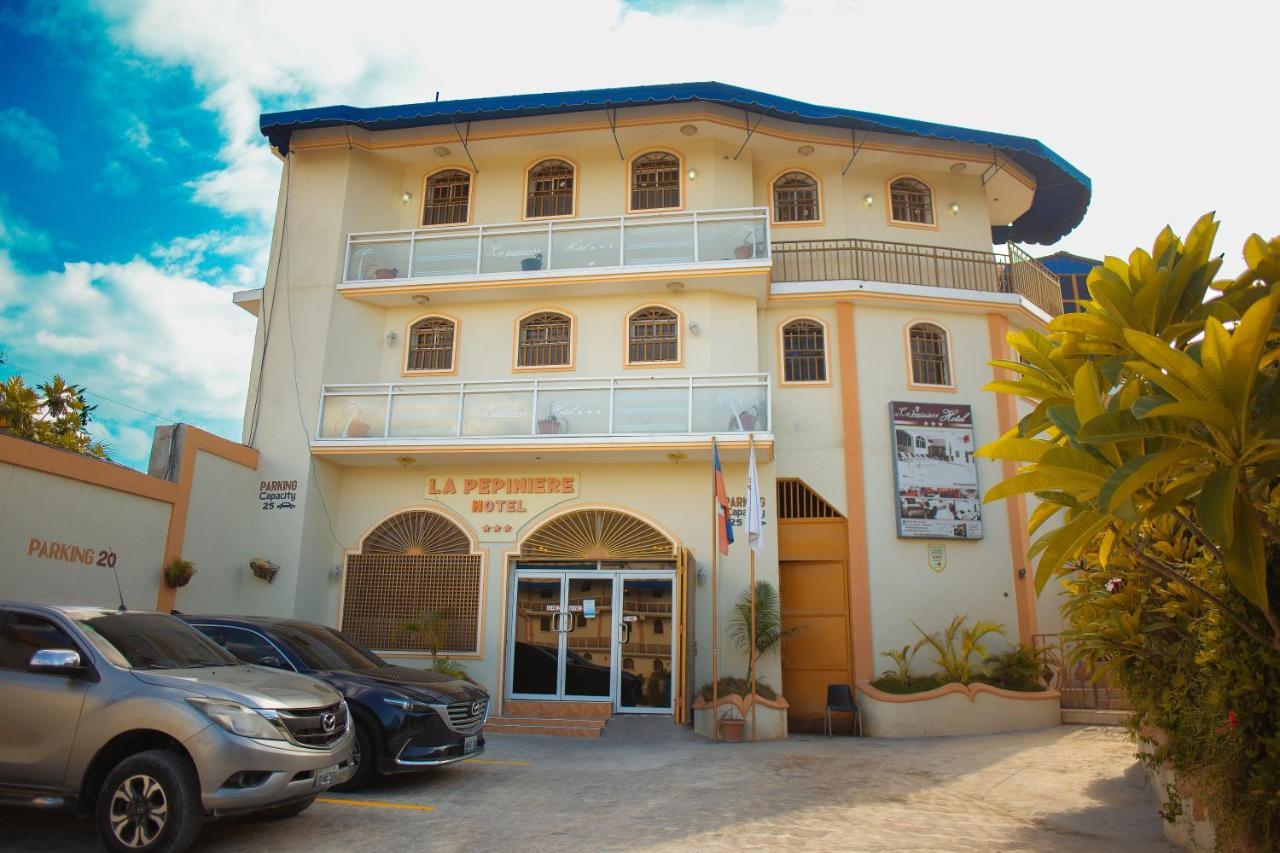La Pepiniere Hotel Pétionville Eksteriør bilde